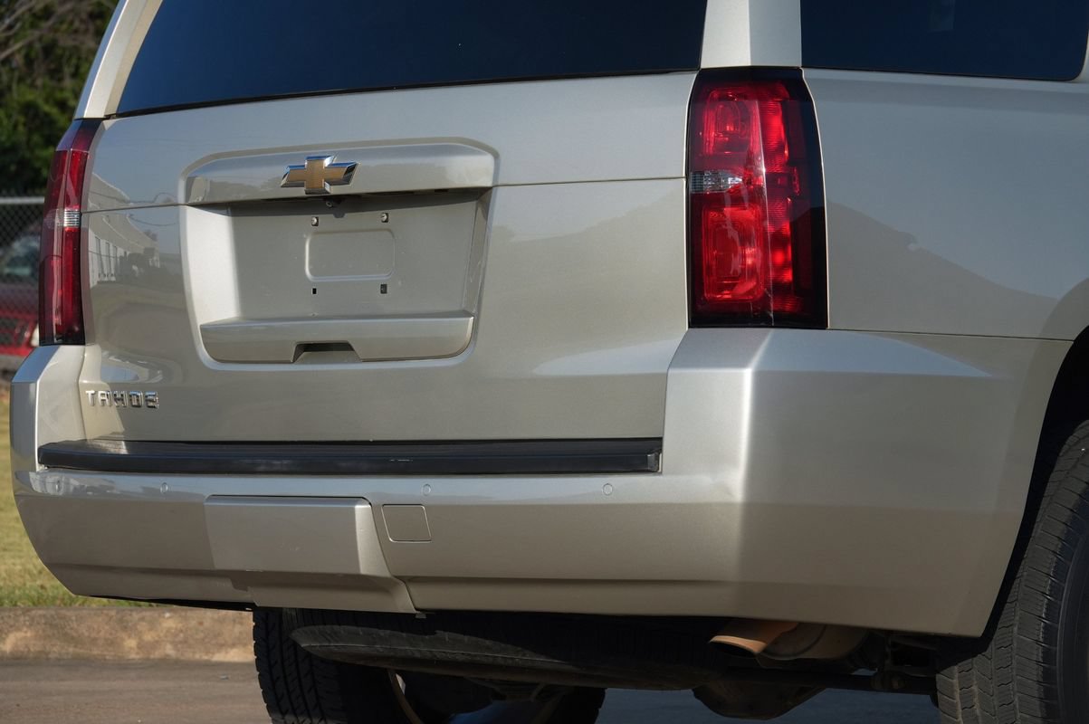 Used 2017 Chevrolet Tahoe LT w/ Luxury Package RWD image 34