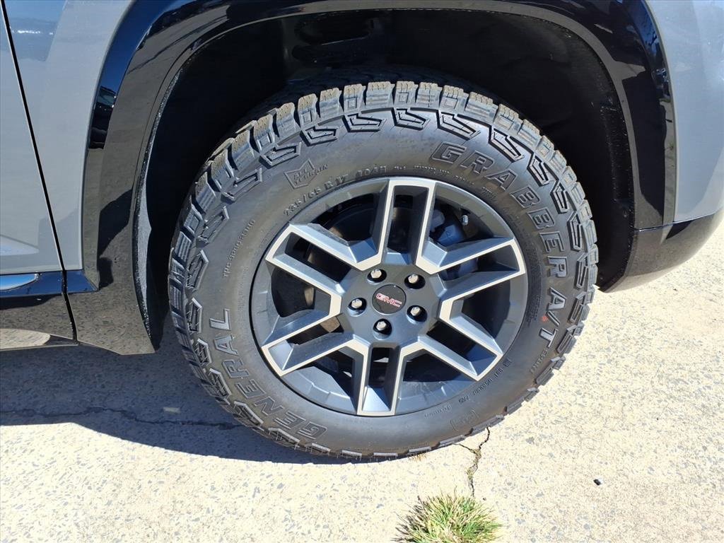 New 2026 GMC Terrain AT4 image 9