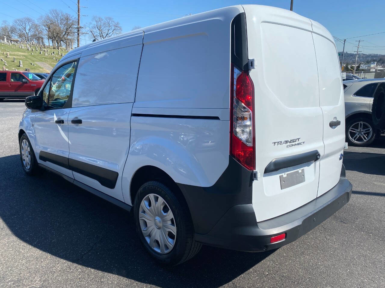 Used 2019 Ford Transit Connect XL image 5