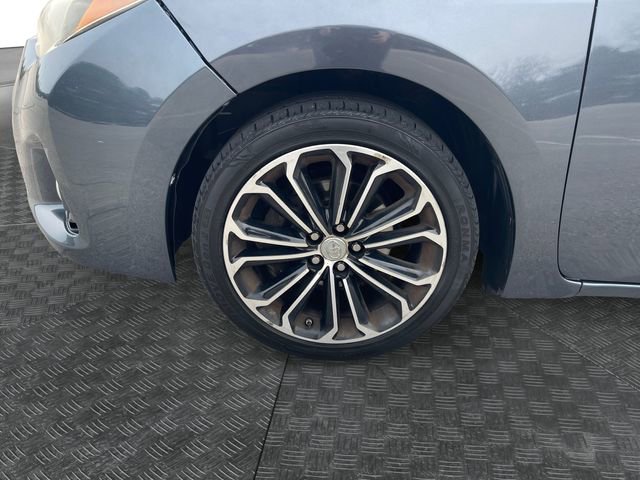 Used 2016 Toyota Corolla S Premium image 14