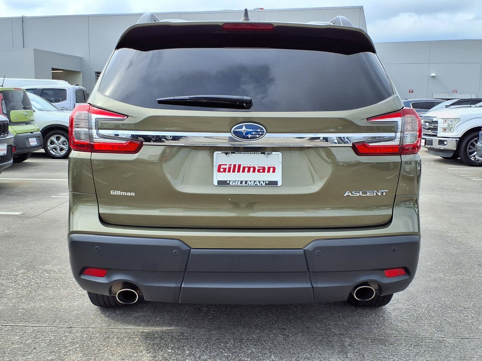 Used 2023 Subaru Ascent Premium w/ Convenience Package AWD/4WD image 24
