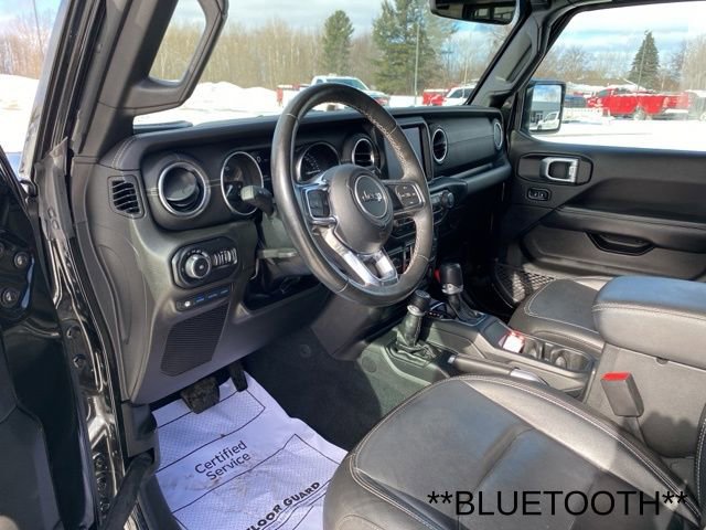 Used 2022 Jeep Wrangler Unlimited Sahara w/ Cold Weather Group image 11