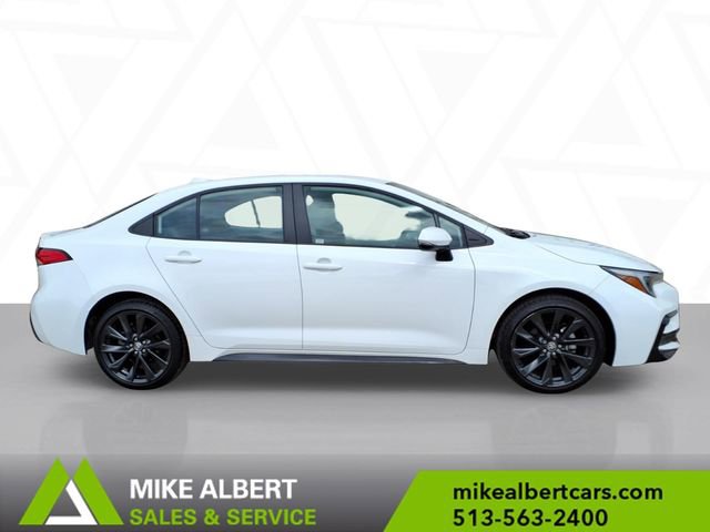 Used 2023 Toyota Corolla SE image 8