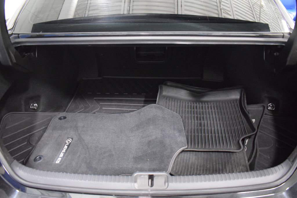 Used 2019 Lexus ES 350 Ultra Luxury image 14