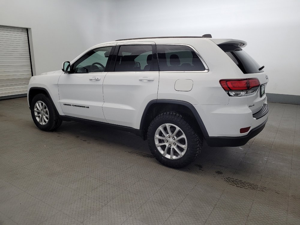 Used 2022 Jeep Grand Cherokee Laredo E image 3