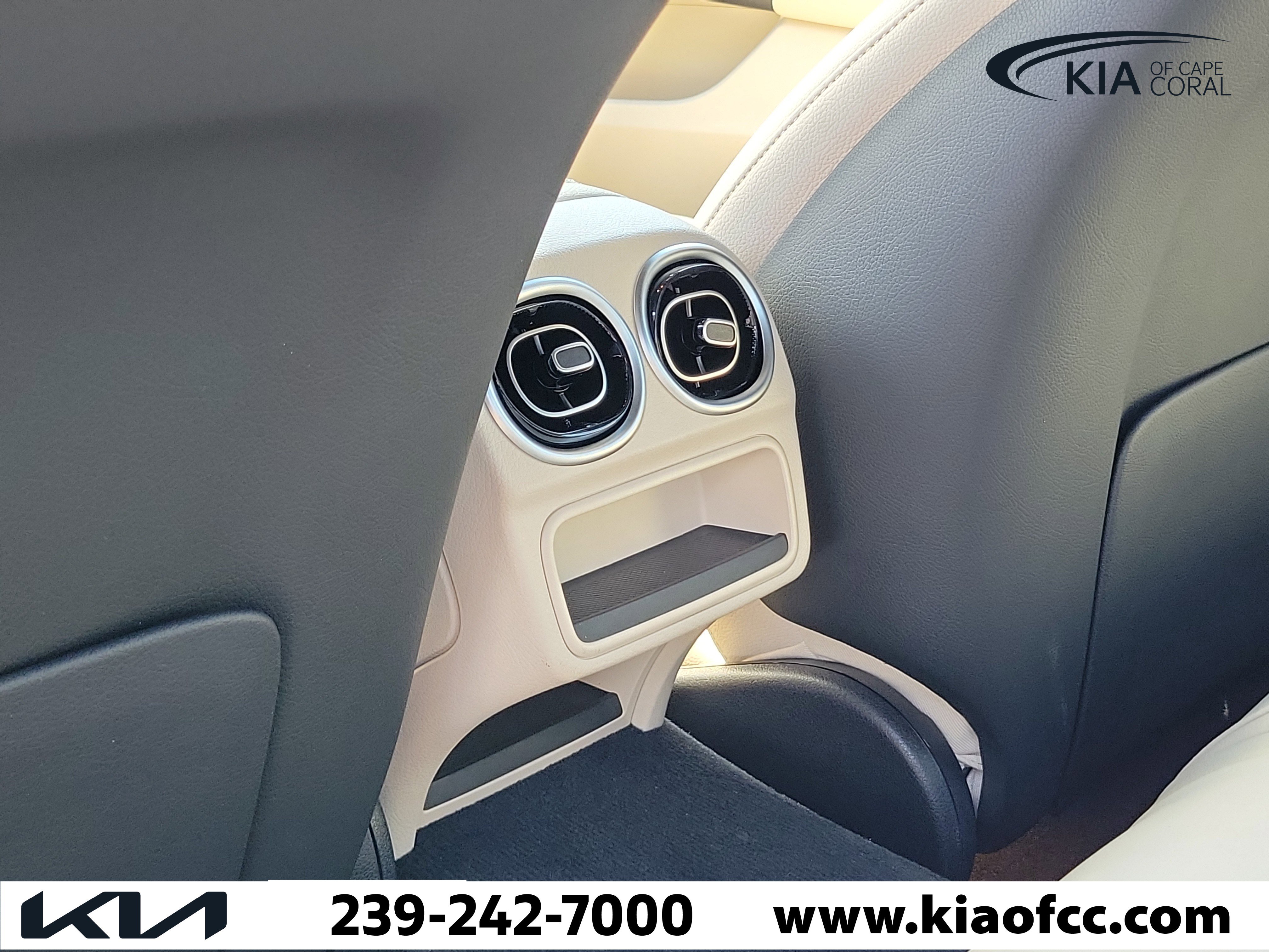 Used 2022 Mercedes-Benz C 300 4MATIC Sedan image 18