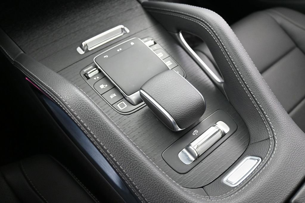 Used 2025 Mercedes-Benz GLS 450 4MATIC image 23