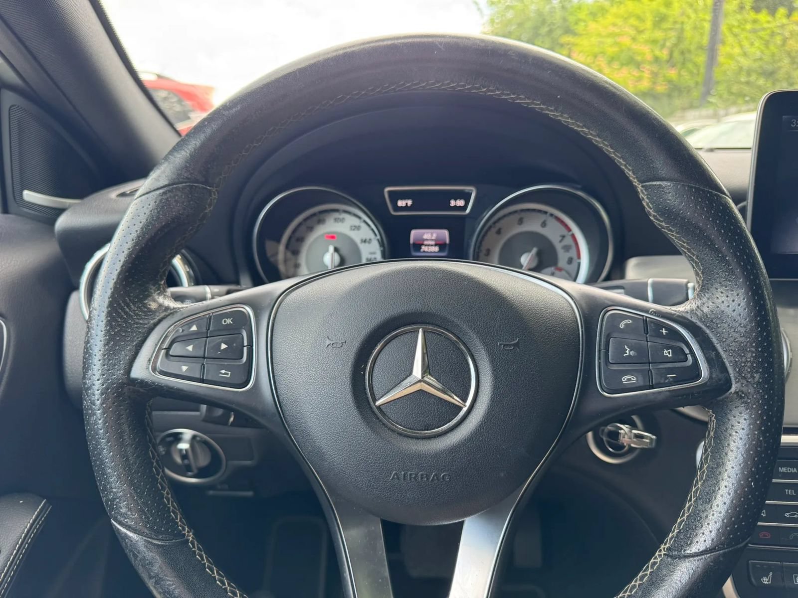 Used 2017 Mercedes-Benz GLA 250 4MATIC w/ Premium Package image 27