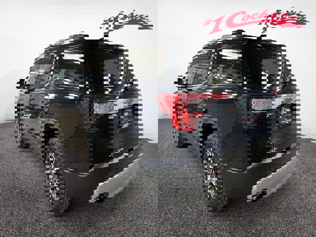 Certified 2022 GMC Acadia SLE w/ Driver Convenience Package image 24