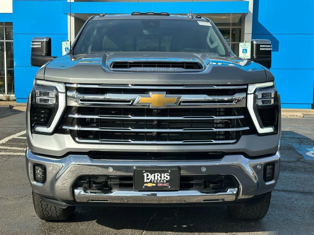 Used 2025 Chevrolet Silverado 2500 LTZ w/ LTZ Premium Texas Edition image 2