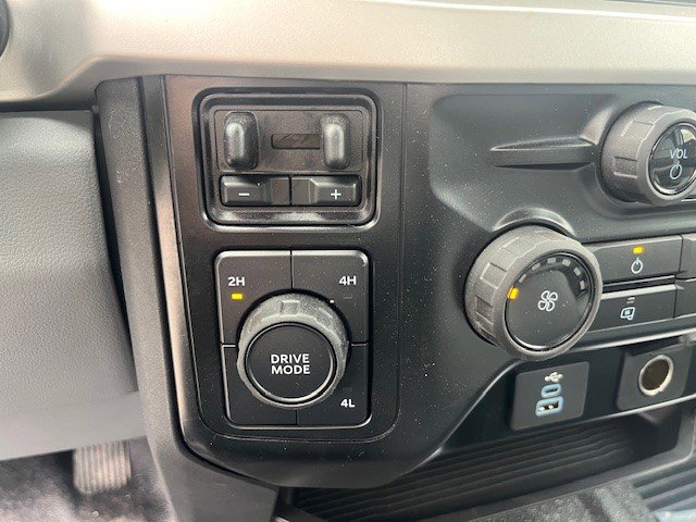 New 2024 Ford F550 4x4 Regular Cab Super Duty image 20