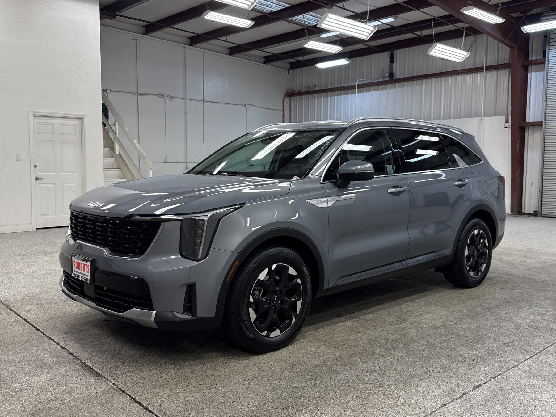 Used 2024 Kia Sorento S w/ Panoramic Sunroof Package