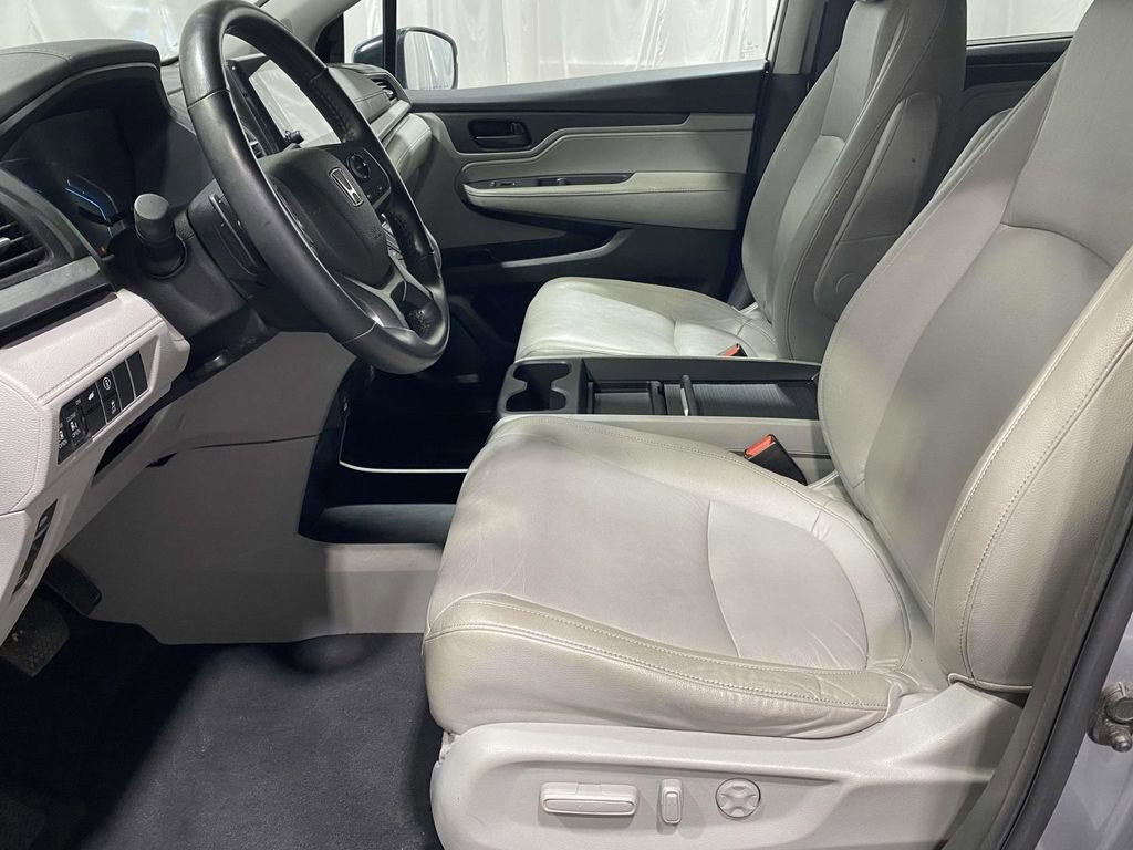 Used 2024 Honda Odyssey EX-L image 16