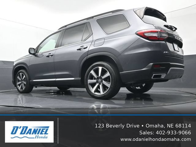 Used 2024 Honda Pilot Touring image 22