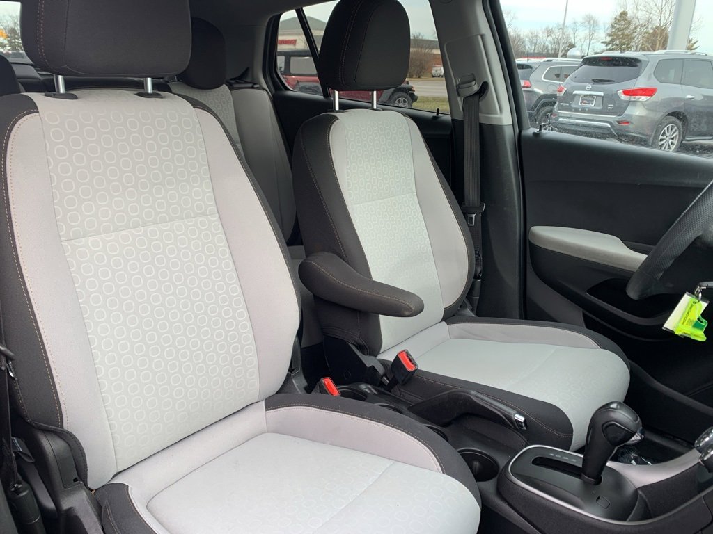 Used 2020 Chevrolet Trax LS w/ Tint and Cruise Package image 14