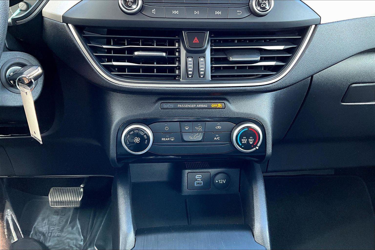 Used 2022 Ford Escape S image 31