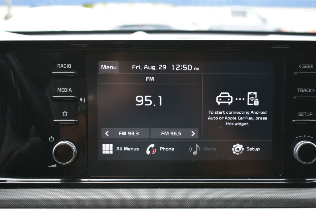 Used 2022 Kia K5 LXS image 18