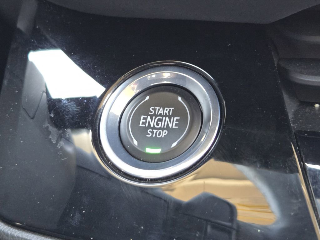 Used 2025 Buick Envision Sport Touring image 16