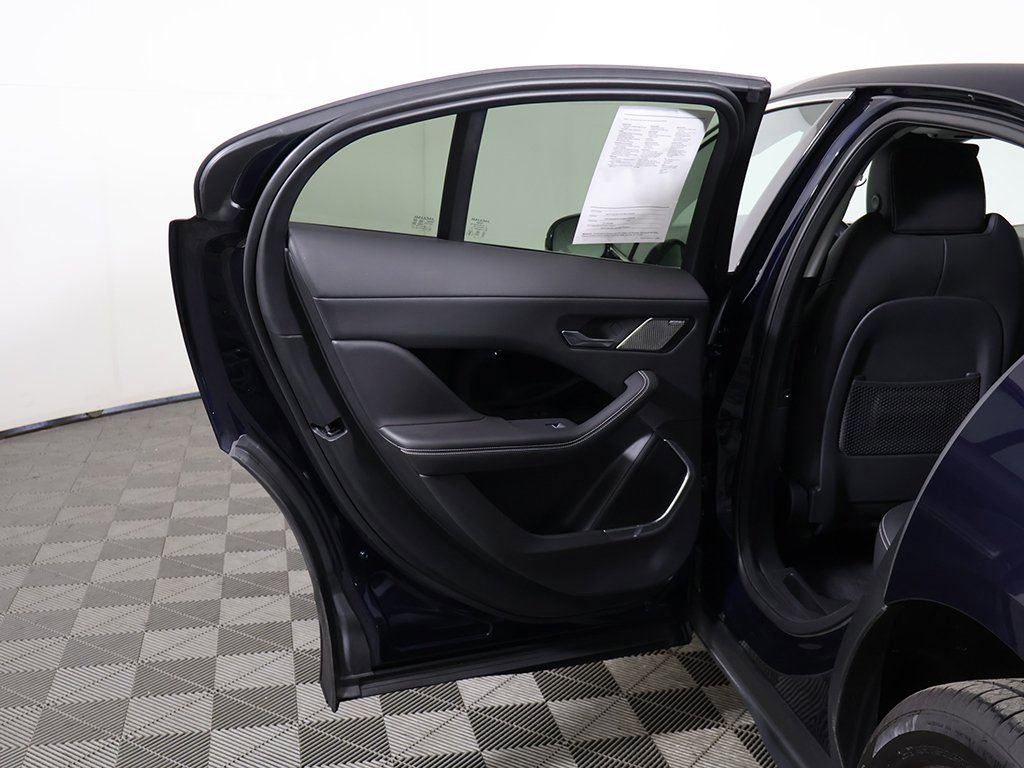 Used 2023 Jaguar I-PACE HSE image 25