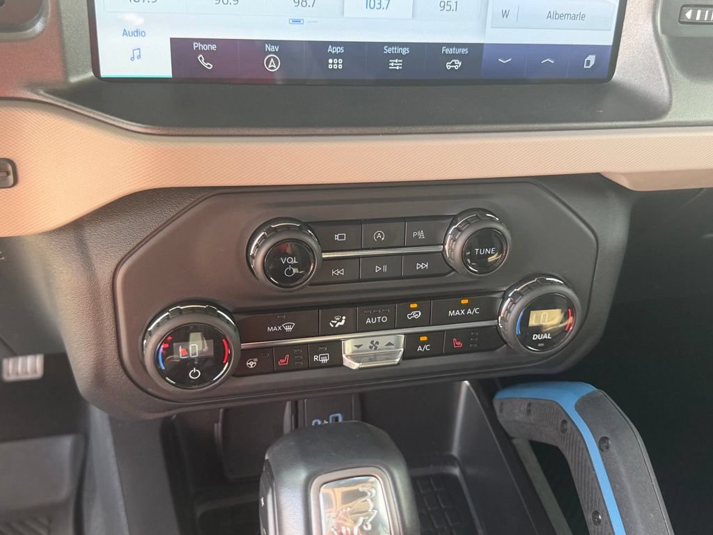 Used 2024 Ford Bronco Wildtrak AWD/4WD image 25