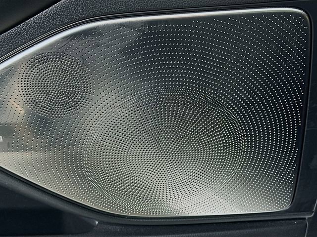 Used 2017 Genesis G90 3.3T Premium image 19