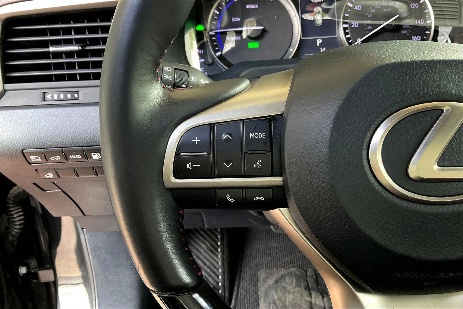 Used 2019 Lexus RX 450hL Luxury image 11