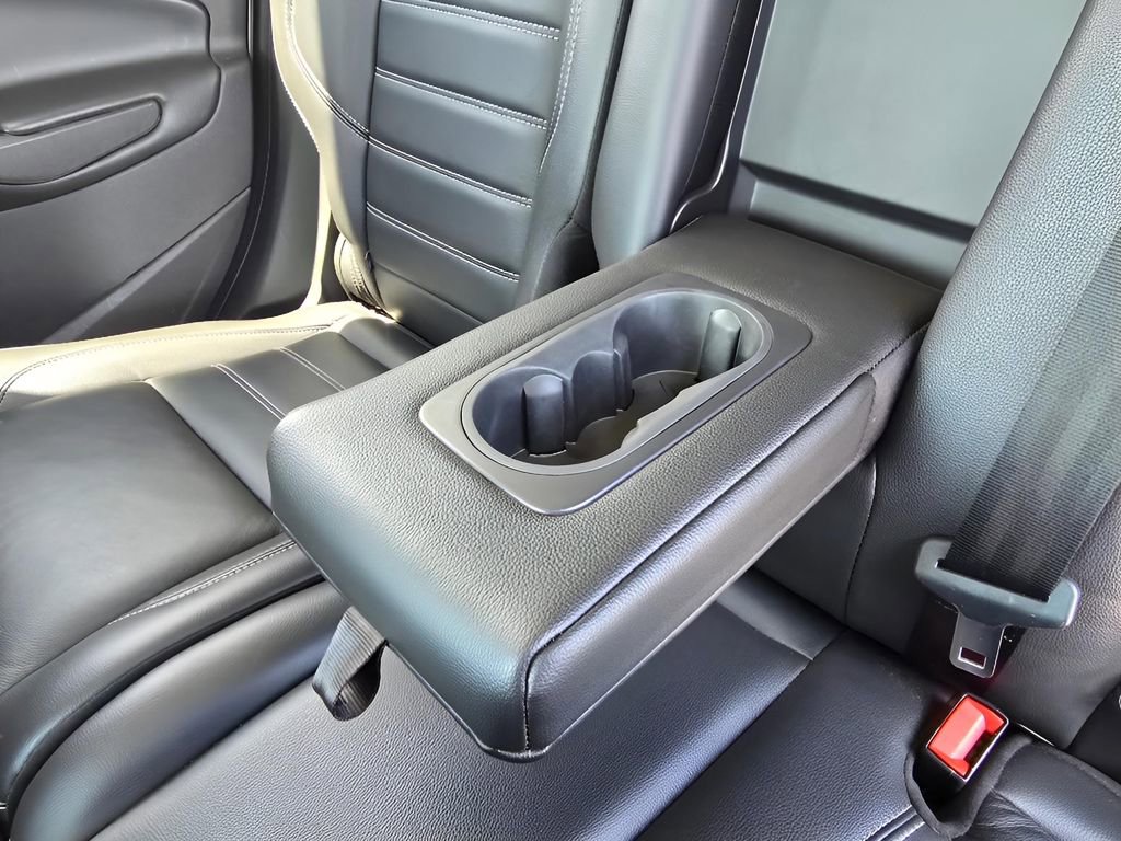 Used 2019 Ford Escape Titanium AWD/4WD image 17