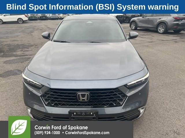 Used 2025 Honda Accord Touring image 11