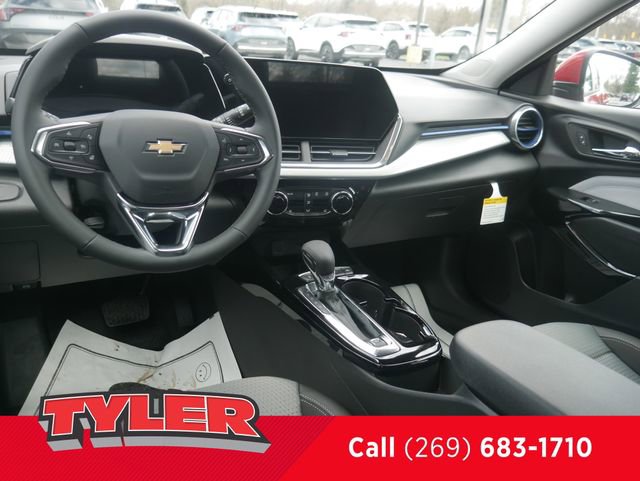 New 2026 Chevrolet Trax LT w/ Driver Confidence Package FWD image 41