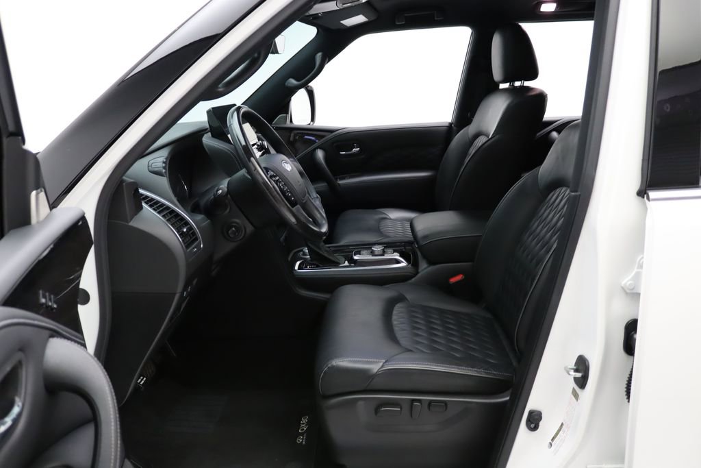 Used 2024 INFINITI QX80 Sensory image 14