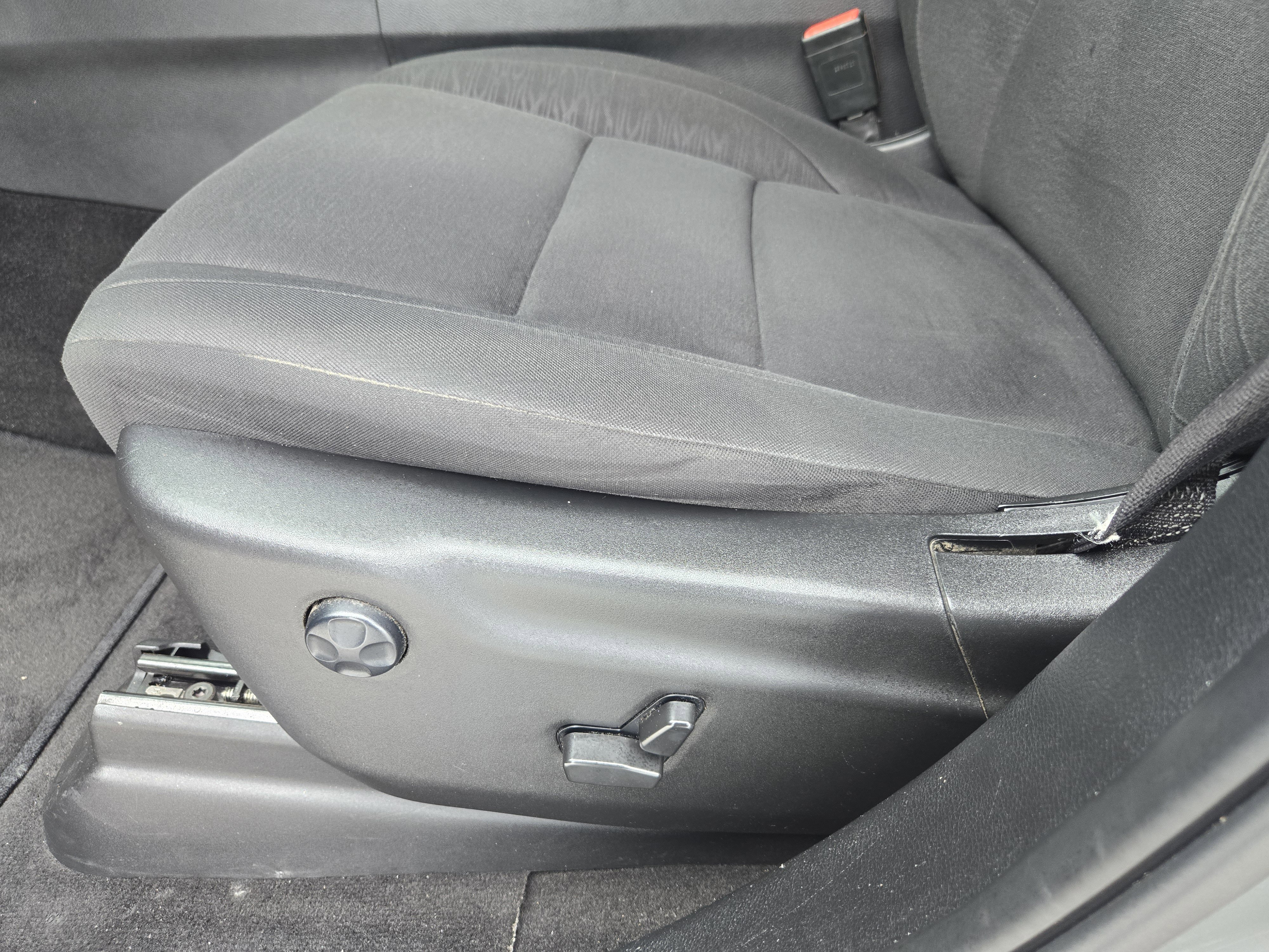 Used 2022 Dodge Durango SXT AWD/4WD image 26