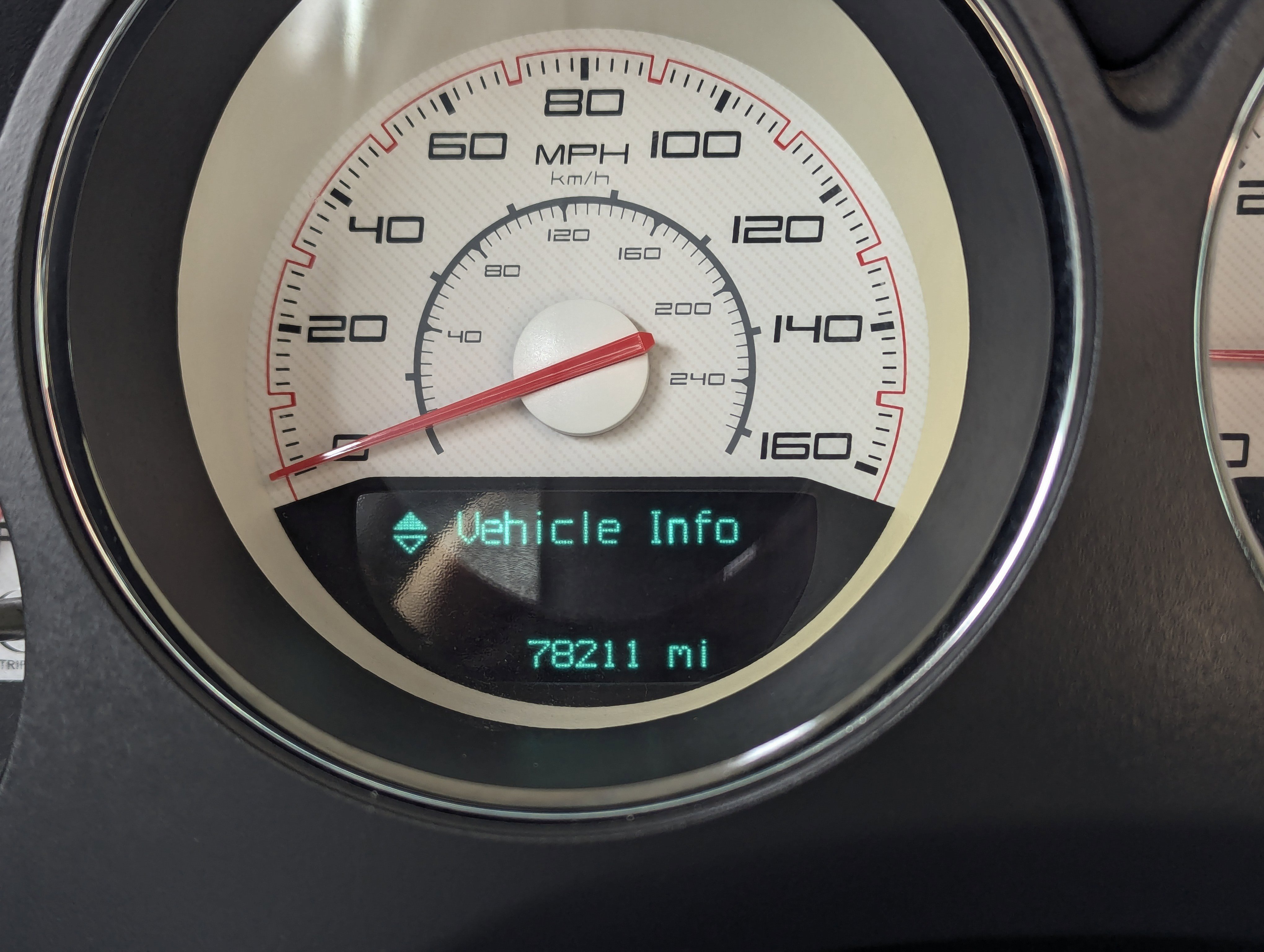 Used 2013 Dodge Challenger R/T w/ Electronics Convenience Group image 12