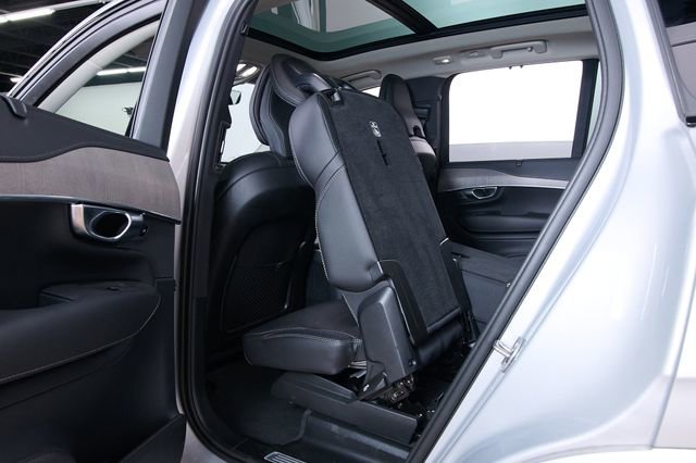 Used 2023 Volvo XC90 T8 Ultimate image 22