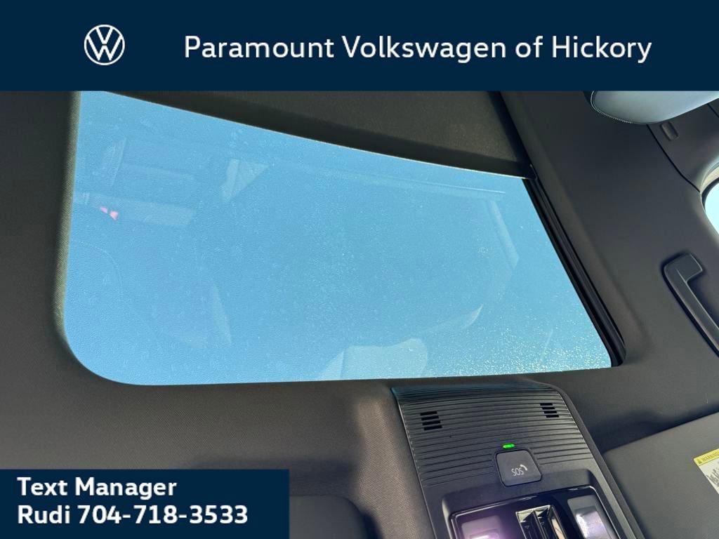 New 2026 Volkswagen Tiguan SE R-Line image 15