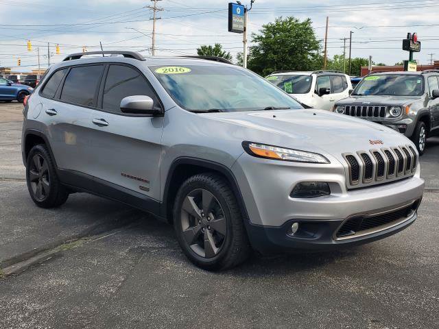 Used 2016 Jeep Cherokee 75th Anniversary FWD image 2