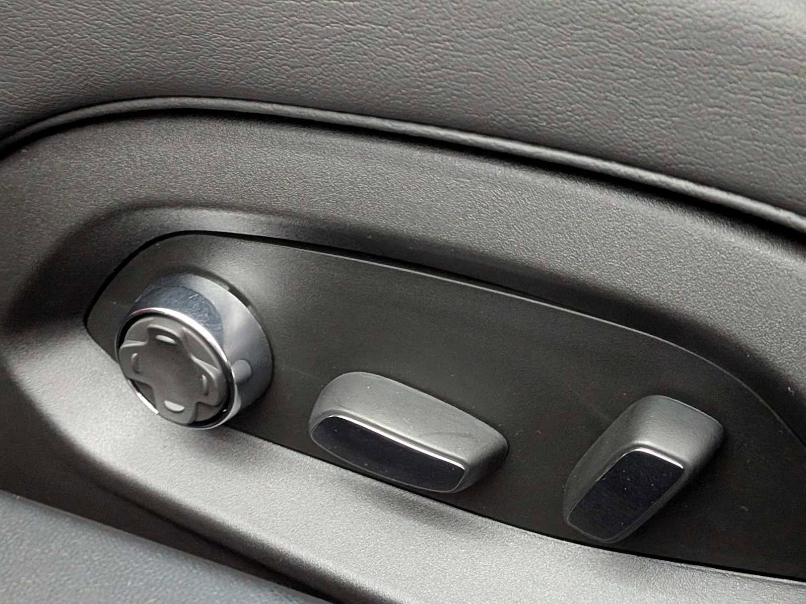 New 2026 Chevrolet Corvette Stingray Premium Conv w/ Z51 Performance Package image 16