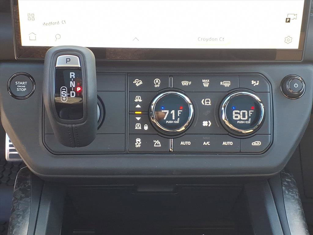 New 2026 Land Rover Defender 110 OCTA image 13