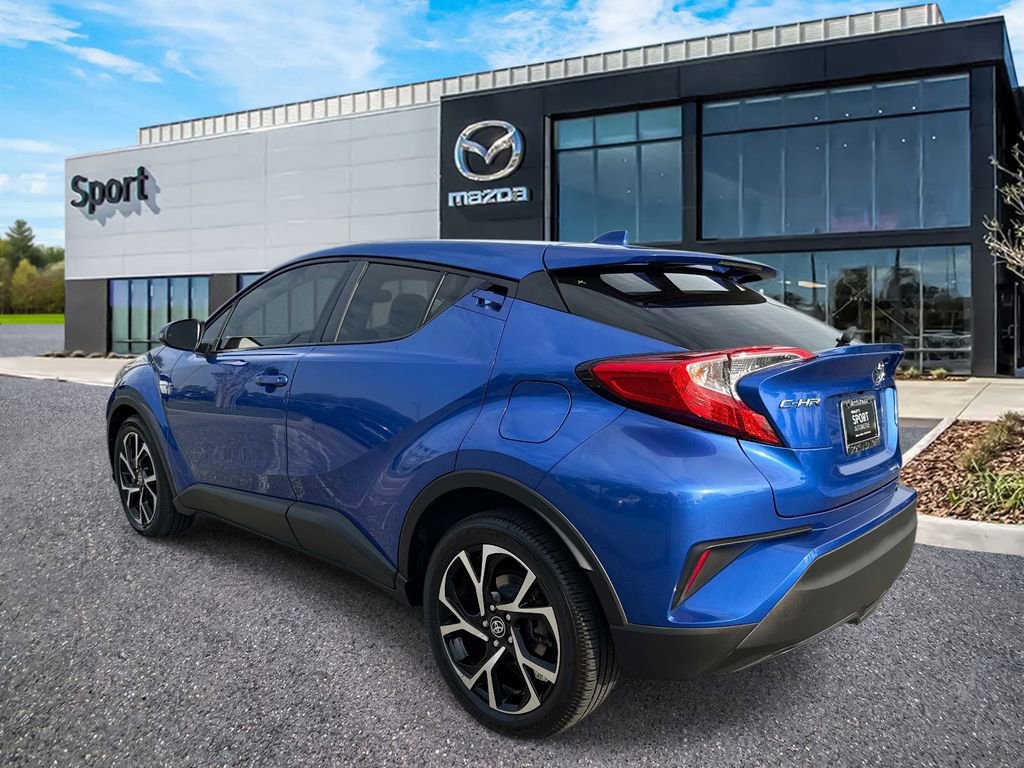 Used 2020 Toyota C-HR XLE image 5