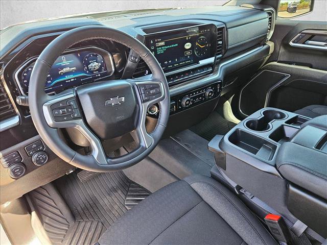 Used 2024 Chevrolet Silverado 1500 RST AWD/4WD image 12