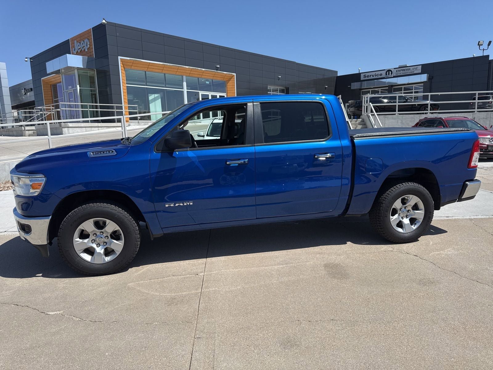 Used 2019 RAM 1500 Big Horn AWD/4WD image 2