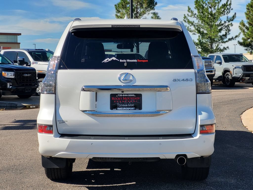 Used 2018 Lexus GX 460 Premium w/ Premium Package AWD/4WD image 4