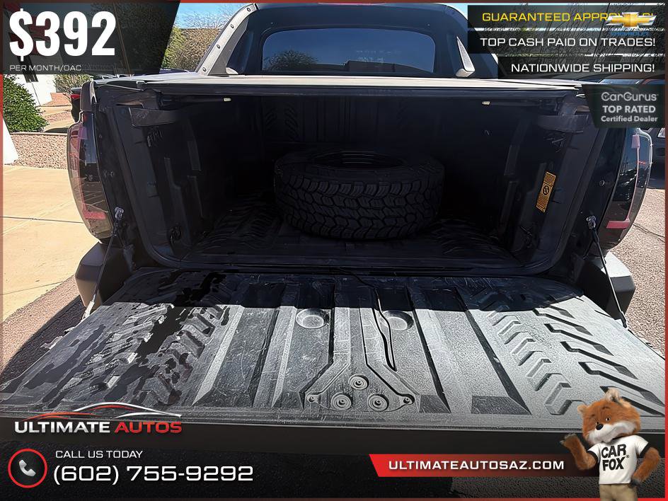 Used 2004 Chevrolet Avalanche 2500 w/ Preferred Equipment Group AWD/4WD image 12