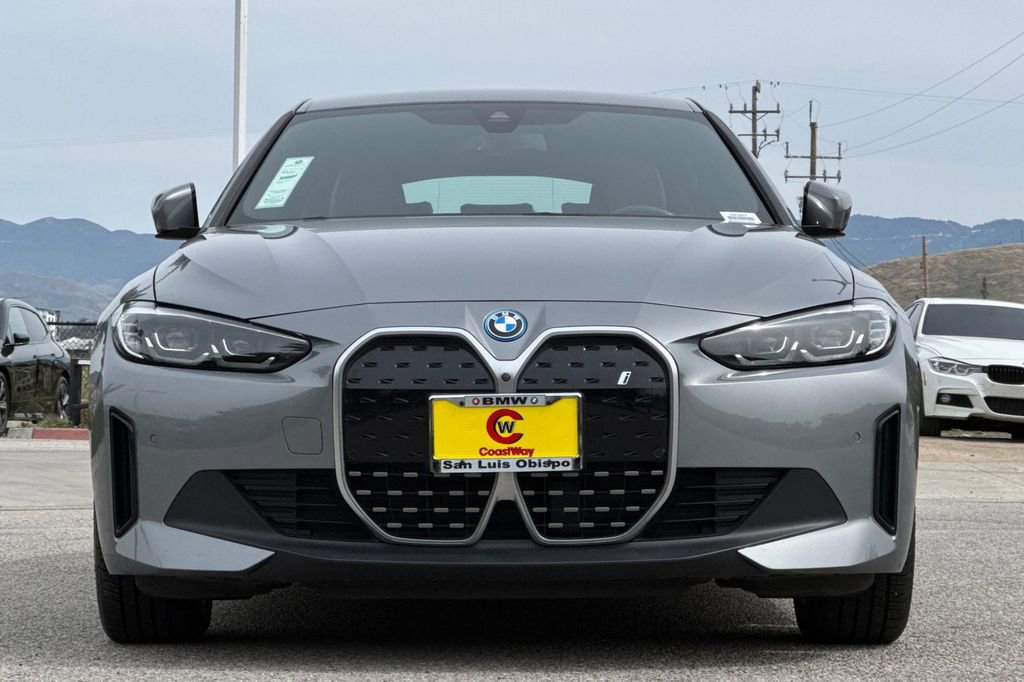Used 2023 BMW i4 eDrive35 w/ Premium Package RWD image 8