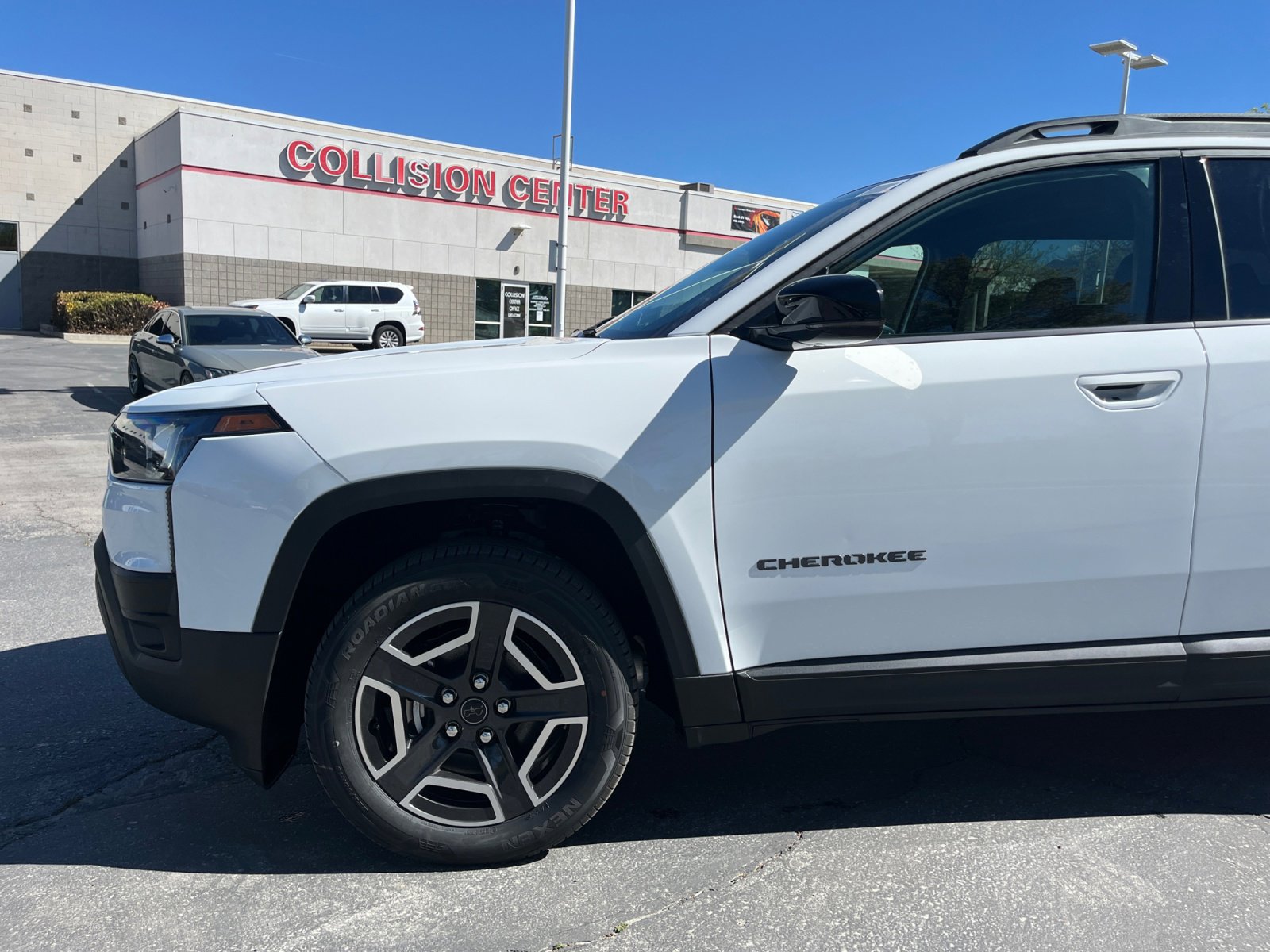 New 2026 Jeep Cherokee Limited AWD/4WD image 9