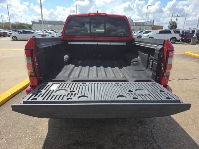 Used 2022 Nissan Frontier SV RWD image 18