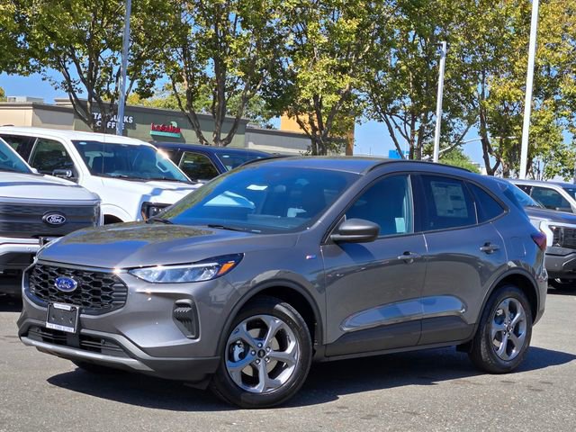 New 2025 Ford Escape ST-Line w/ Tech Pack #1 image 2