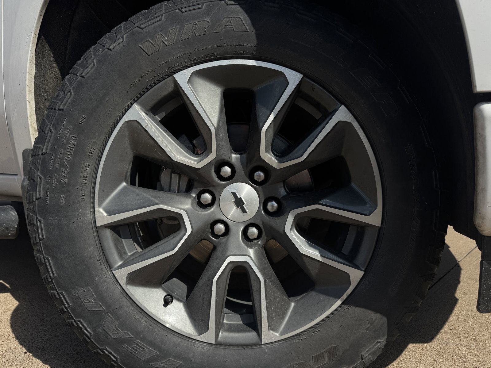 Used 2023 Chevrolet Silverado 1500 RST AWD/4WD image 10