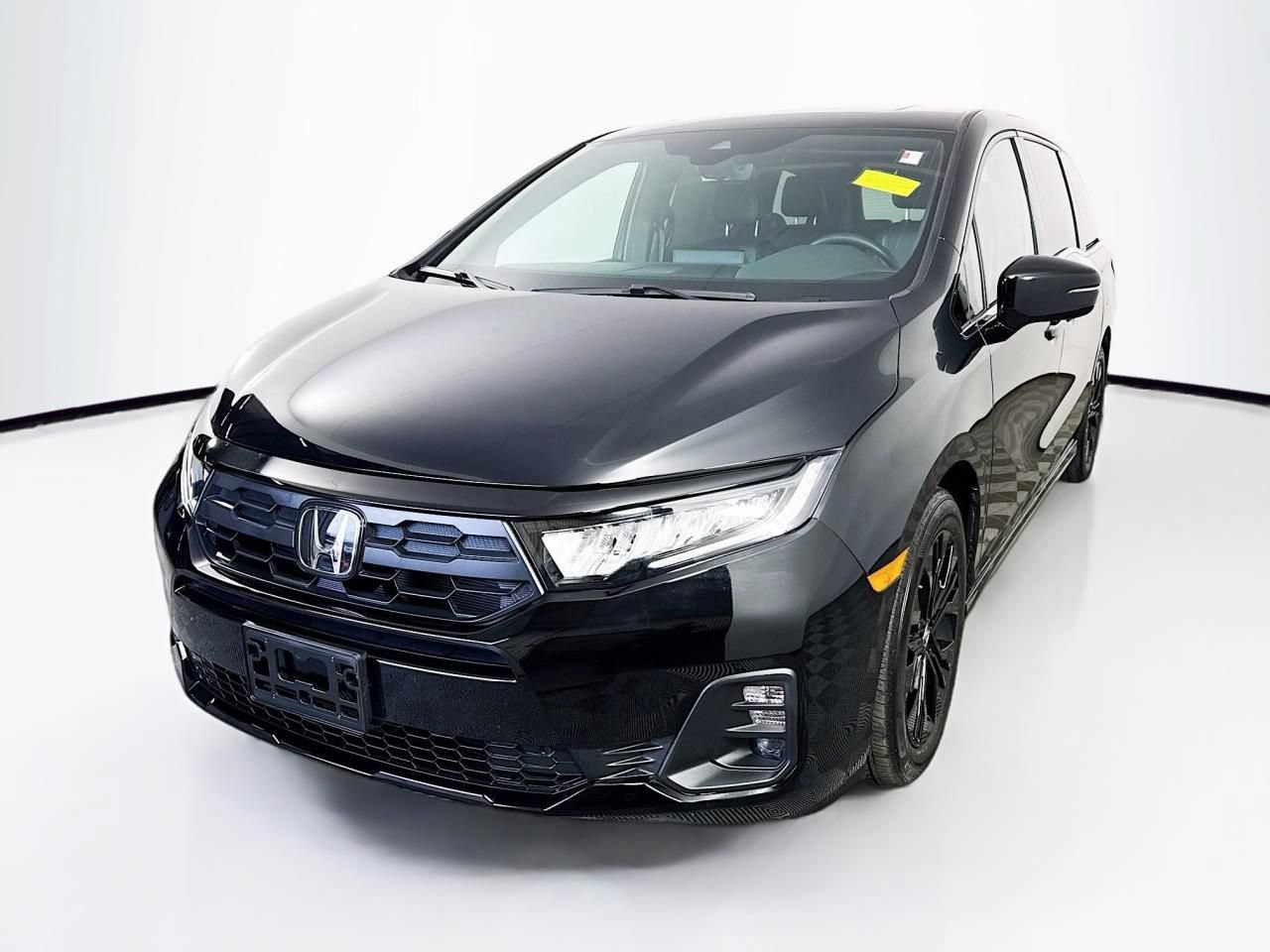 Used 2023 Honda Odyssey Sport image 3