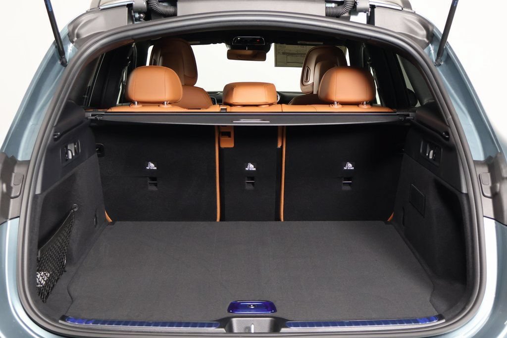 New 2027 Mercedes-Benz GLC 300 image 8