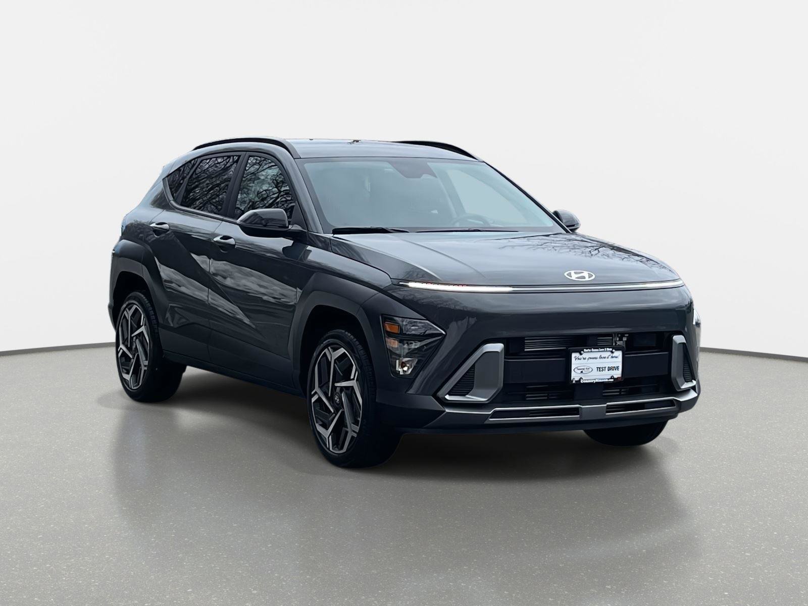 Used 2026 Hyundai Kona SEL Premium image 3